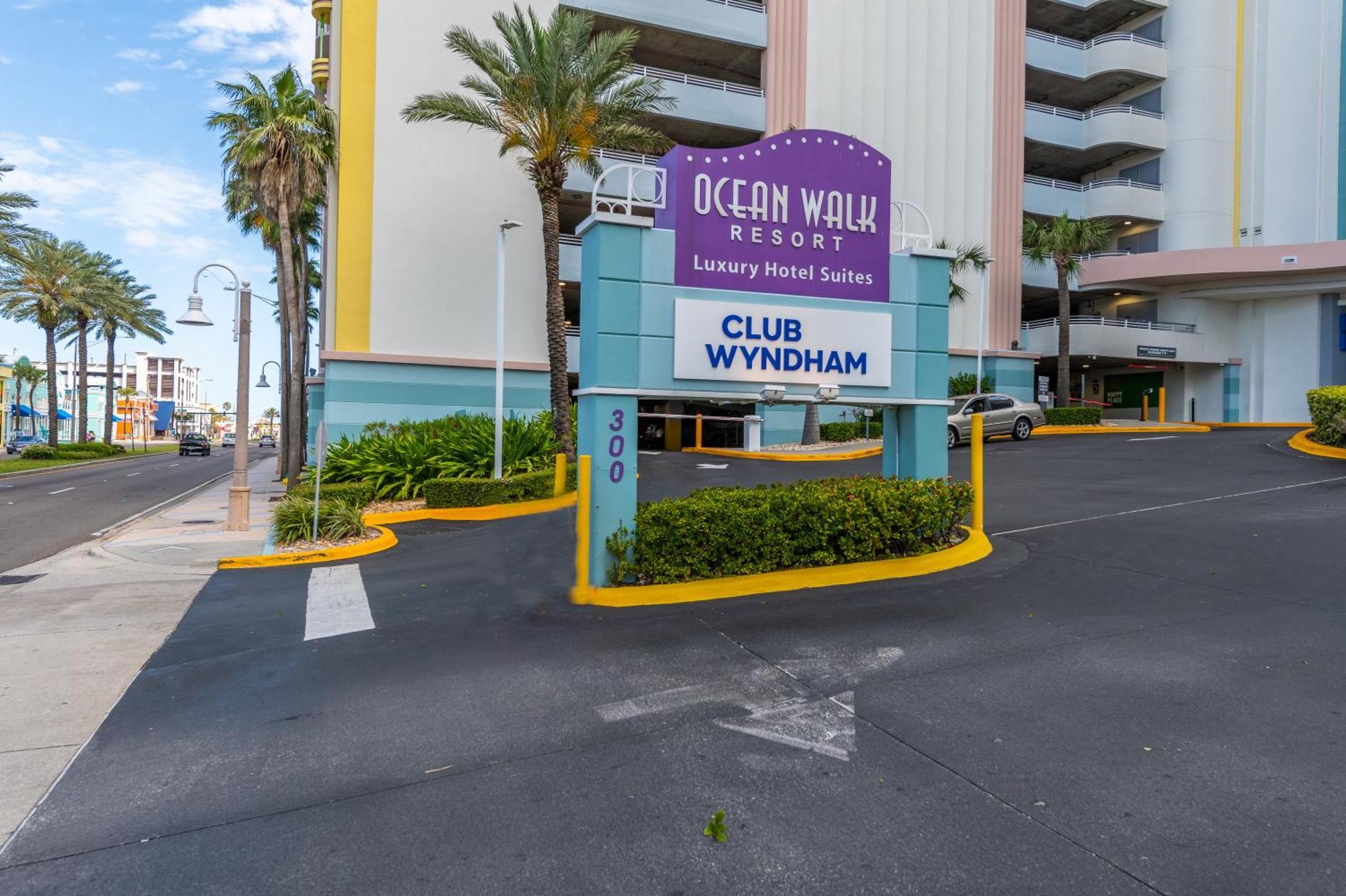 5th Floor Ocean Front Beauty, Private Balcony Hébergement de vacances Daytona Beach